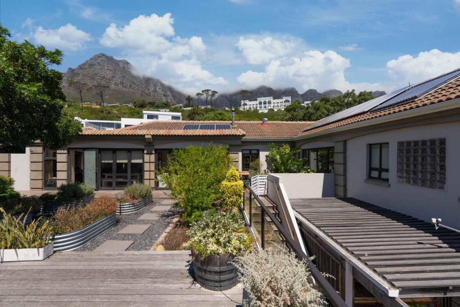 4 Bedroom Property for Sale in Camps Bay Western Cape